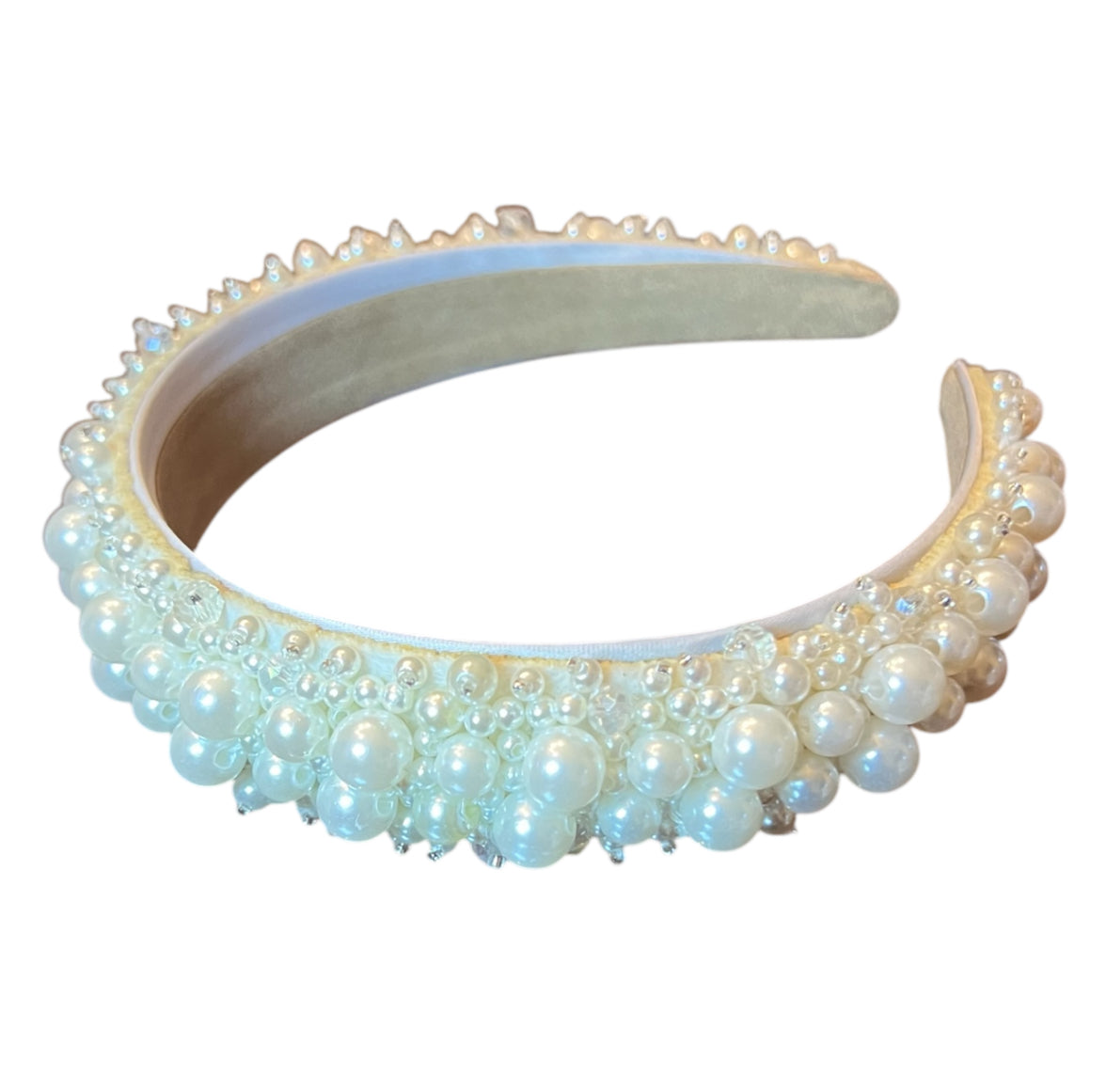 White round headband beaded decor