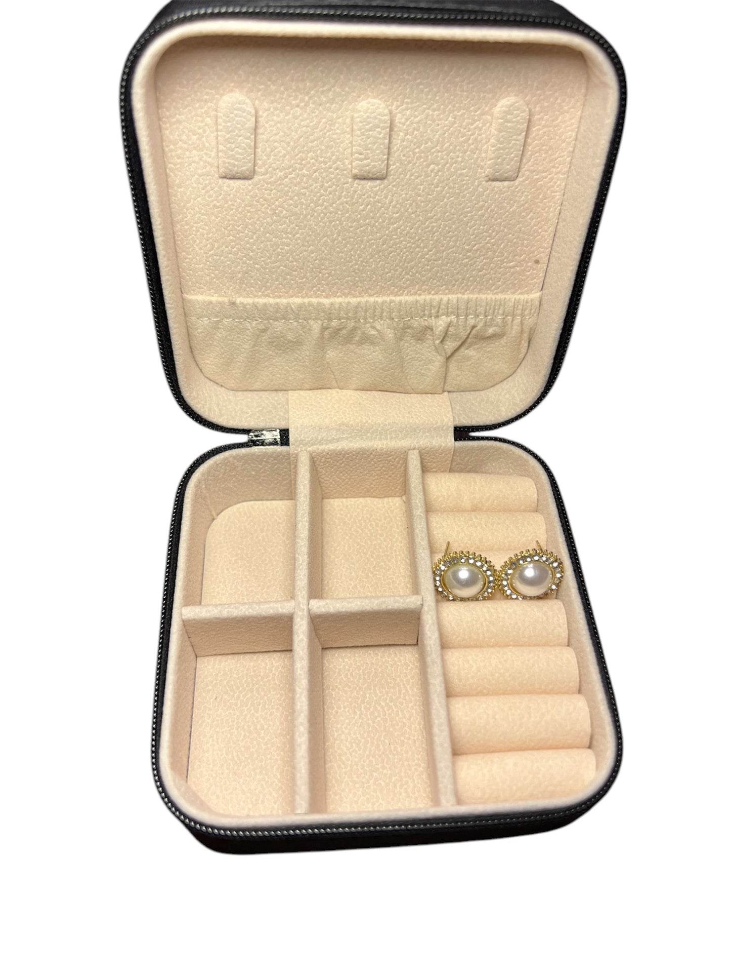 Round faux pearl earrings with gems