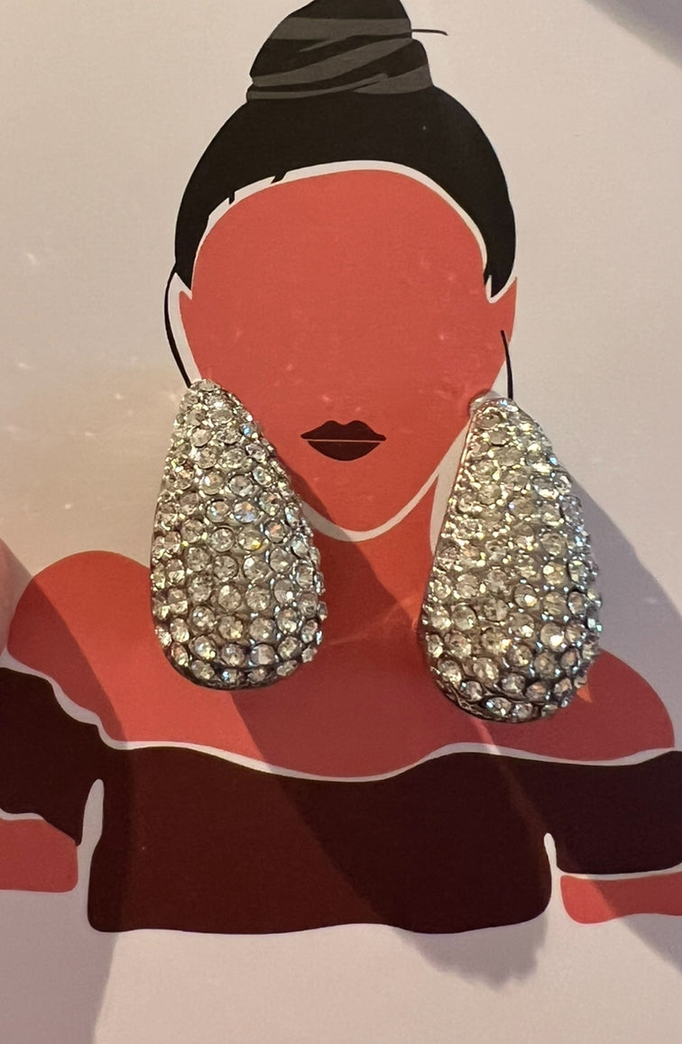 Teardrop earrings
