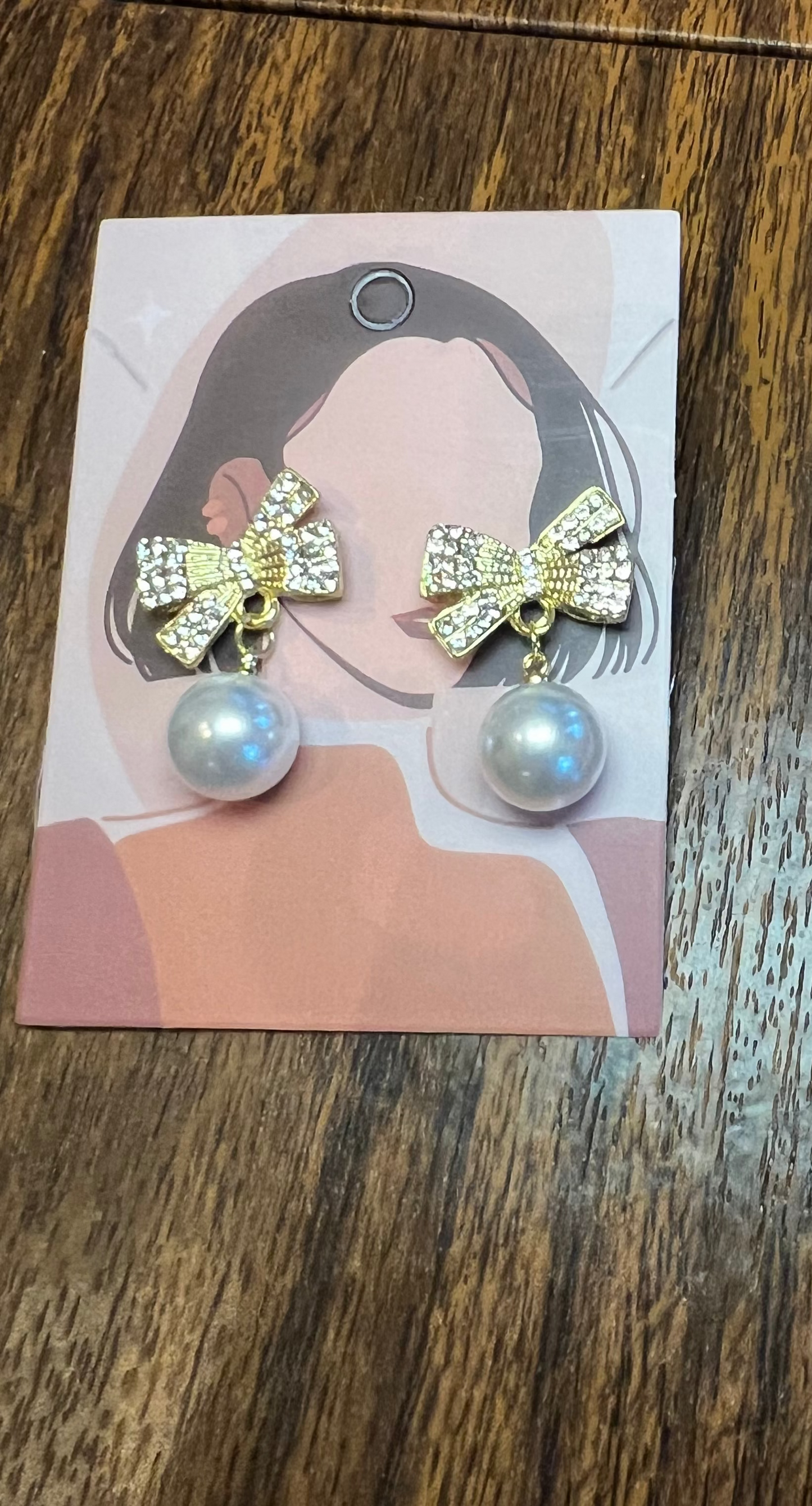 Faux pearl bow earrings
